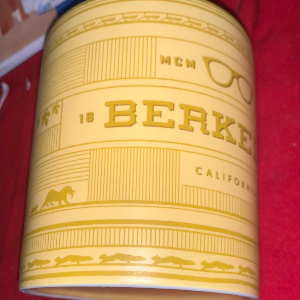 Yellow Berkeley California Peet’s Coffee Mug Cup Vintage